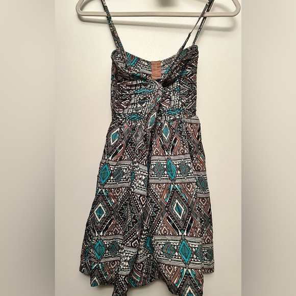 Billabong Dresses & Skirts - Billibong Aztec Print Ruched Bodice SunDress